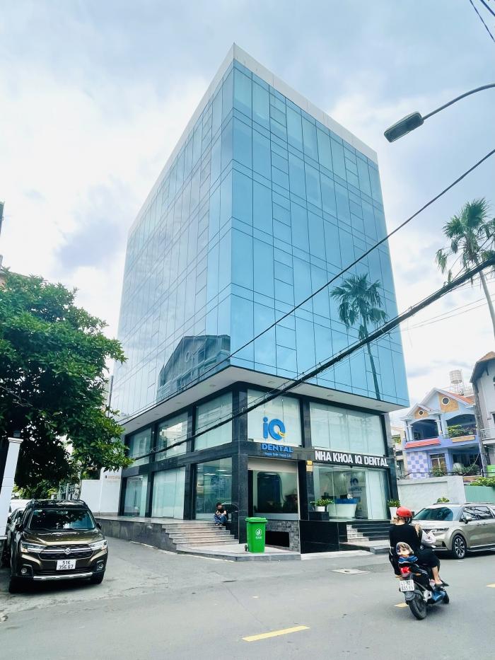 BÁN TÒA NHÀ GÓC 2 MẶT TIỀN 11 NGUYỄN HUY TƯỞNG DIỆN TÍCH: 12X19M HẦM 7 LẦU