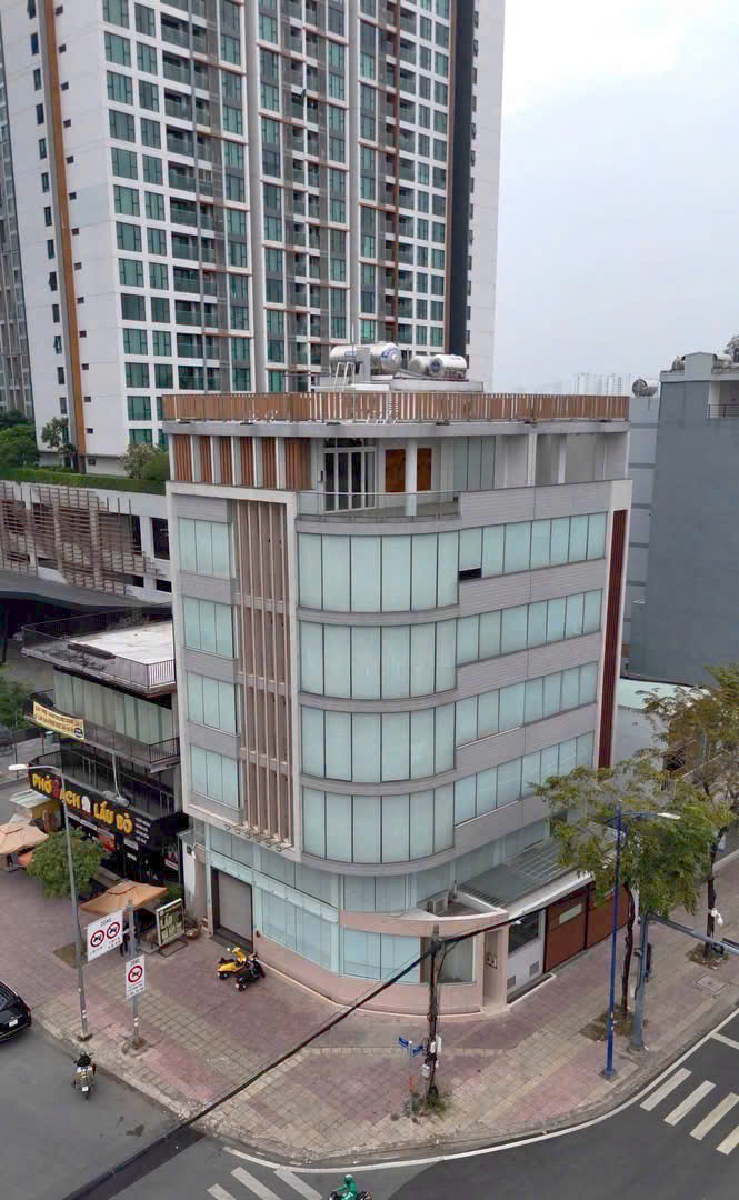 BÁN TÒA NHÀ GÓC 2 MẶT TIỀN ĐỒNG VĂN CỐNG DIỆN TÍCH: 15X15M HẦM 6 TẦNG (CN: 218M2