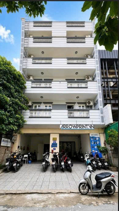 BÁN TÒA NHÀ ĐƯỜNG NGUYỄN VĂN HƯỞNG DIỆN TÍCH: 10X24M 6 TẦNG (CN: 237M2)