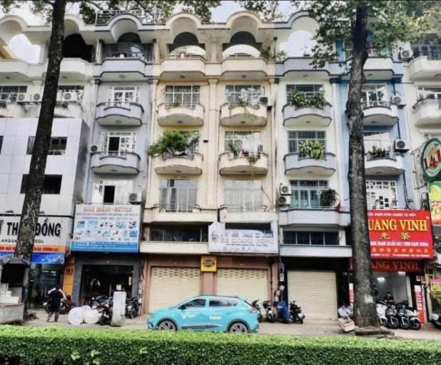 BÁN TÒA NHÀ MẶT TIỀN 107 109 AN DƯƠNG VƯƠNG DIỆN TÍCH: 8X20M TRỆT 5 LẦU