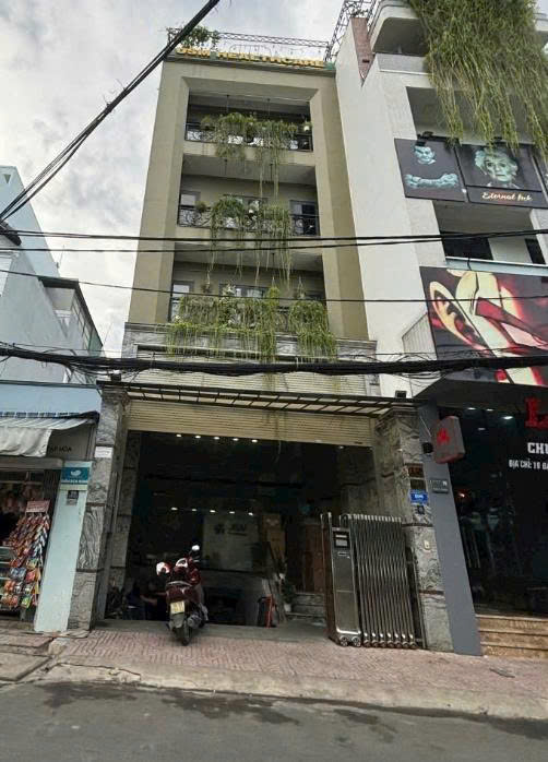 Bán tòa nhà mặt tiền 17 Đất Thánh diện tích: 6x25m hầm trệt 6 lầu