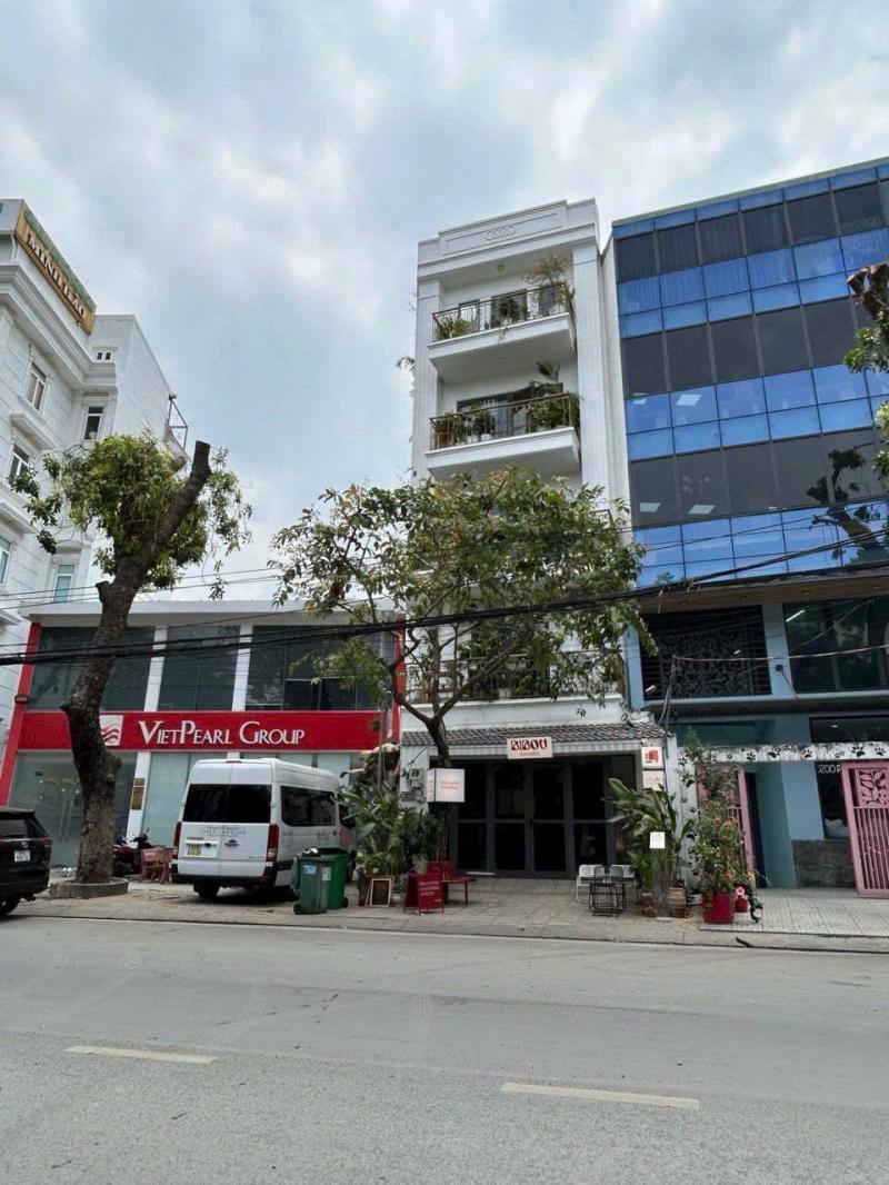 BÁN TÒA NHÀ MẶT TIỀN 191A NGUYỄN VĂN HƯỞNG DIỆN TÍCH: 5,66X19,3M TRỆT 4 LẦU