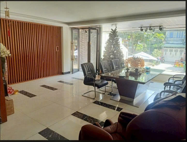 BÁN TÒA NHÀ MẶT TIỀN 269 HOÀNG HOA THÁM DIỆN TÍCH: 6X16M HẦM TRỆT LỬNG 4 TẦNG ST