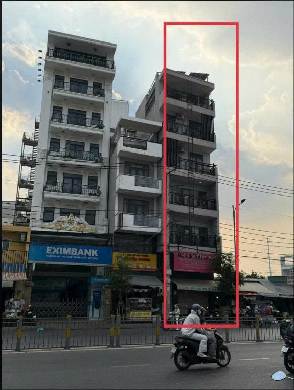 BÁN TÒA NHÀ MẶT TIỀN 309 NGUYỄN XÍ DIỆN TÍCH: 5,78X13M 7 TẦNG (CN: 70,9M2)