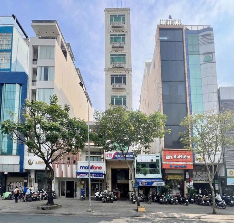 BÁN TÒA NHÀ MẶT TIỀN 31 HOÀNG DIỆU DIỆN TÍCH: 4,4X25M 9 TẦNG (CN: 105M2)