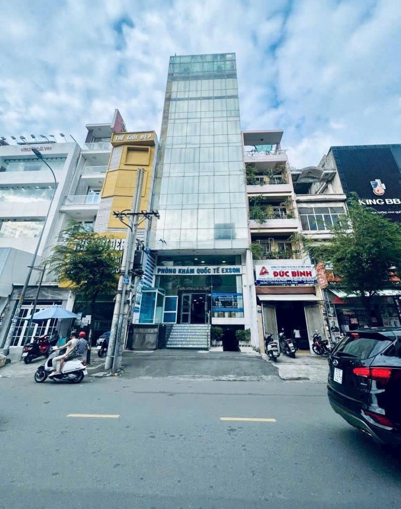 Bán tòa nhà mặt tiền 722 Sư Vạn Hạnh diện tích: 8x17m hầm 10 tầng