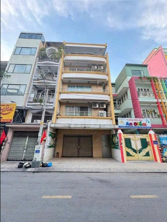Bán tòa nhà mặt tiền 8 10 An Điềm Quận 5 diện tích: 7,3x17m 6 tầng