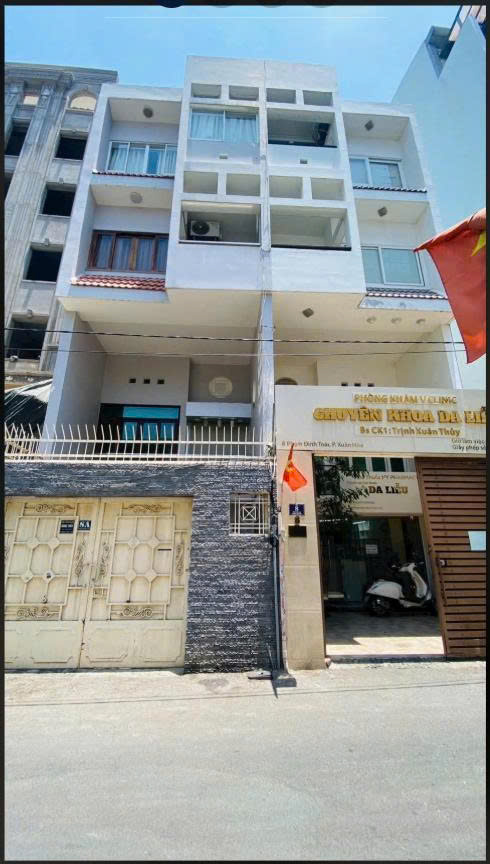 Bán tòa nhà mặt tiền đường Phạm Đình Toái diện tích: 4,5x22m (nở hậu 12m) 5 tầng