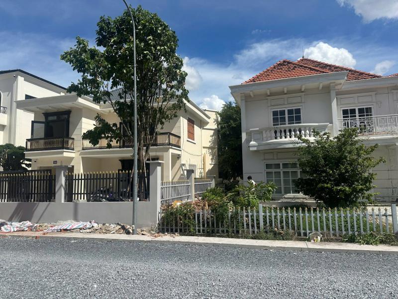 BÁN VILLA AN PHÚ ĐÔNG DIỆN TÍCH: 10X45M (NỞ HẬU 20,3M) 2 TẦNG (CÔNG NHẬN: 445M2)
