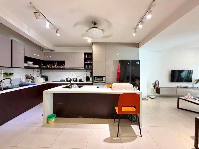 BÁN VILLA HẺM XE HƠI ĐƯỜNG HOÀNG VĂN THỤ DIỆN TÍCH: 340M2 TRỆT 2 LẦU SÂN THƯỢNG
