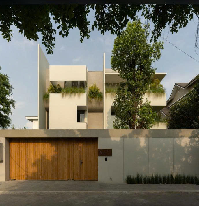 Bán villa mặt tiền số 5 đường D10 gần cao tốc diện tích: 16,5x24,5m 3 tầng