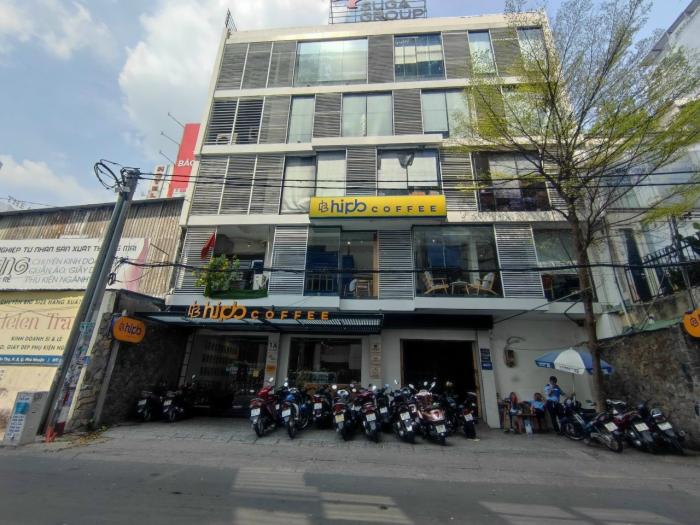 Cho thuê toà nhà mặt tiền đường Trương Quốc Dung