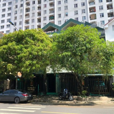 Bán 2 căn nhà liền kề đường số 11 KDC HIMLAM 6A DT: 320m2 trệt 2 lầu áp mái
