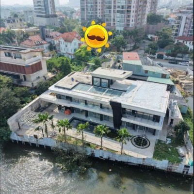 BÁN BIỆT THỰ MẶT TIỀN 189B2 NGUYỄN VĂN HƯỞNG DT: 44X30M HẦM TRỆT LỬNG 2 LẦU