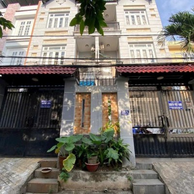 Bán biệt thự mặt tiền đường số 2 Làng Báo Chí diện tích: 10x11m 3 tầng