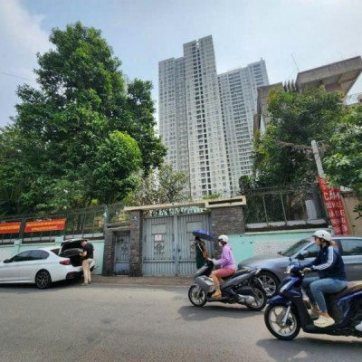 Bán biệt thự mặt tiền đường Trần Ngọc Diện diện tích: 22x61m