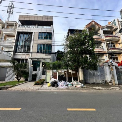 BÁN ĐẤT MẶT TIỀN ĐƯỜNG GIANG VĂN MINH DIỆN TÍCH: 4,5X20M (CÔNG NHẬN: 90M2)