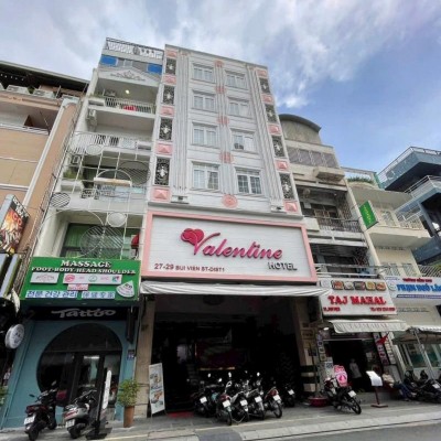 Bán khách sạn mặt tiền 27-29 Bùi Viện Quận 1