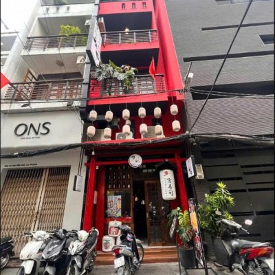 Bán nhà hẻm kinh doanh đường Nguyễn Trãi Quận 1 diện tích: 4x17m 5 tầng