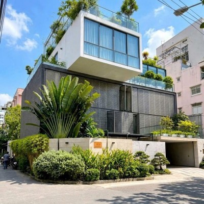 Bán nhà đường Nguyễn Sỹ Sách diện tích: 303m2 lửng 4 tầng