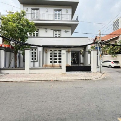 Bán nhà góc 2 mặt tiền đường Thái Ly diện tích: 10x18m 3 tầng sân thượng