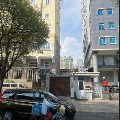 Bán nhà mặt tiền 122 Nam Kỳ Khởi Nghĩa diện tích: 4x37m (nở hậu 15m) trệt lầu