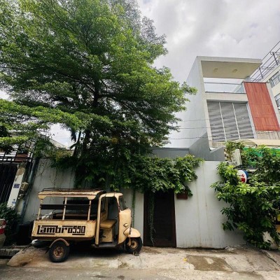 BÁN NHÀ MẶT TIỀN 13 ĐẶNG TIẾN ĐÔNG DIỆN TÍCH: 8X20M TRỆT (CN: 159,7M2)