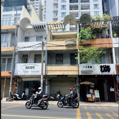 Bán nhà mặt tiền 131 Phổ Quang diện tích: 4x17m 3 tầng