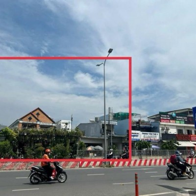Bán nhà mặt tiền đường Lê Trọng Tấn diện tích: 20x60m (nở hậu 53,05m) 2 tầng