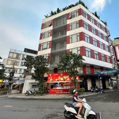 Bán tòa nhà 2 mặt tiền đường Tân Hương diện tích: 12x22m hầm trệt lửng 5 lầu st