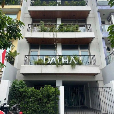 BÁN TÒA NHÀ MẶT TIỀN 256–258 NGUYỄN HOÀNG DIỆN TÍCH: 8X20M 4 TẦNG (CN: 160M2)