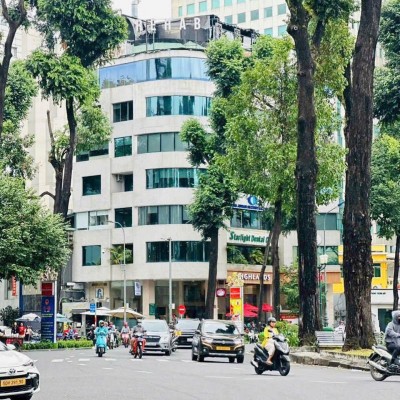 Bán tòa nhà mặt tiền đường Công Trường Quốc Tế Quận 3