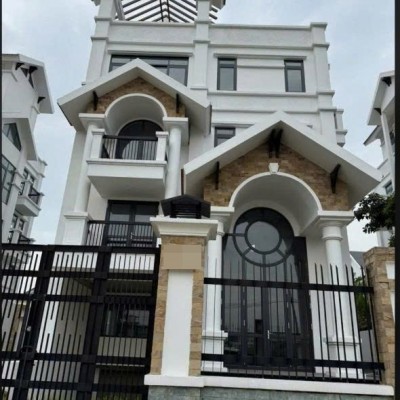 Bán tòa nhà mặt tiền đường Nguyễn Văn Kỉnh diện tích: 17x22m hầm 5 tầng