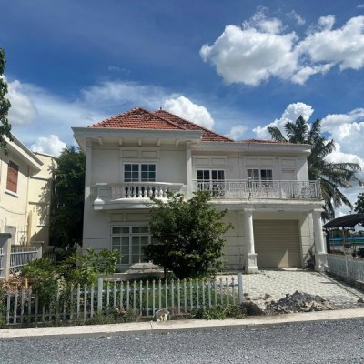 BÁN VILLA AN PHÚ ĐÔNG DIỆN TÍCH: 10X45M (NỞ HẬU 20,3M) 2 TẦNG (CÔNG NHẬN: 445M2)