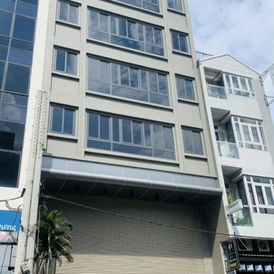 Cho thuê tòa mặt tiền đường hồ hảo hớn quận 1