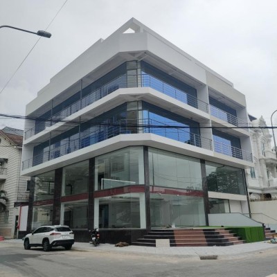 Cho thuê toà nhà mới 2 mặt tiền đường khu trần não quận 2