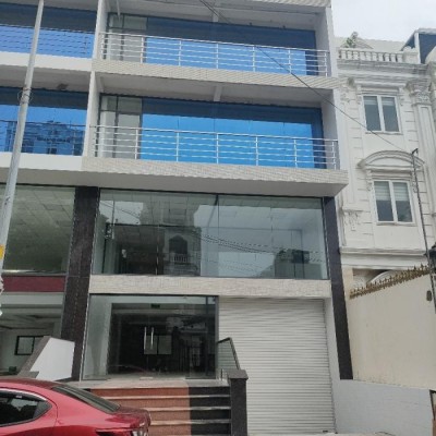 Cho thuê toà nhà mới xây khu trần não quận 2
