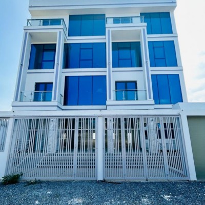 Cho thuê toà nhà mặt tiền đường Nguyễn Hoàng quận 2