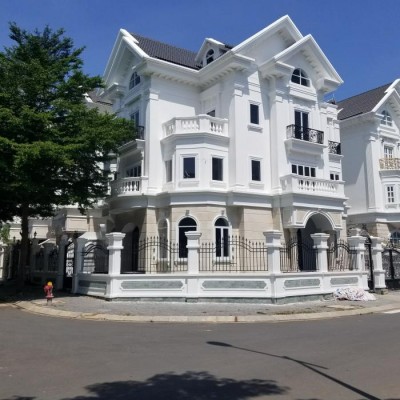 Cho thuê biệt thự 2 mặt tiền khu Cityland Garden Hills phường 5 gò vấp