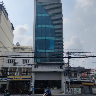 Cho thuê toà nhà ngay ngã tư hoàng việt út tịch quận tân bình