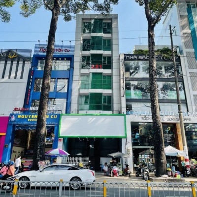 Cho thuê toà nhà mặt tiền đường Nguyễn Thị Minh Khai