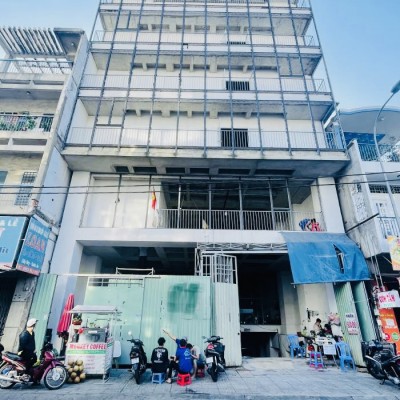 Cho thuê toà nhà mặt tiền đường Nguyễn Hữu Cầu