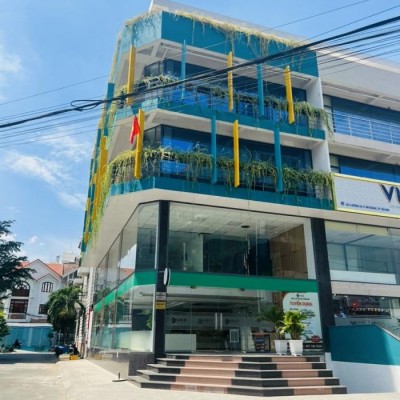 Cho thuê toà nhà 2 mặt tiền khu Trần Não