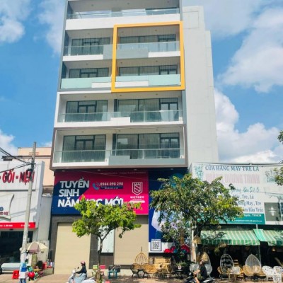 Cho thuê tòa nhà quận bình thạnh, đường Nguyễn Hữu Cảnh