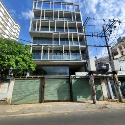 Cho thuê tòa nhà đường Nguyên Hồng quận Gò Vấp