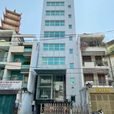 Cho thuê tòa nhà đường Trần Huy Liệu