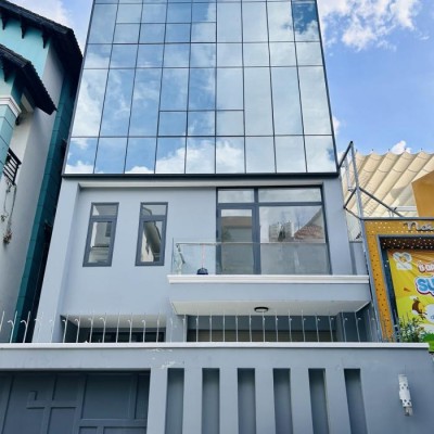 Cho thuê tòa nhà mặt tiền 177 Hoa Lan