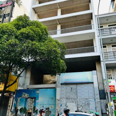 Cho thuê tòa nhà mặt tiền đường Phổ Quang, quận Tân Bình