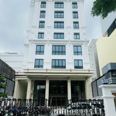 Cho thuê tòa nhà mặt tiền đường Trường Sơn