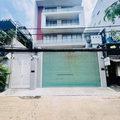 Cho thuê tòa nhà đường Đồng Đen Quận Tân Bình